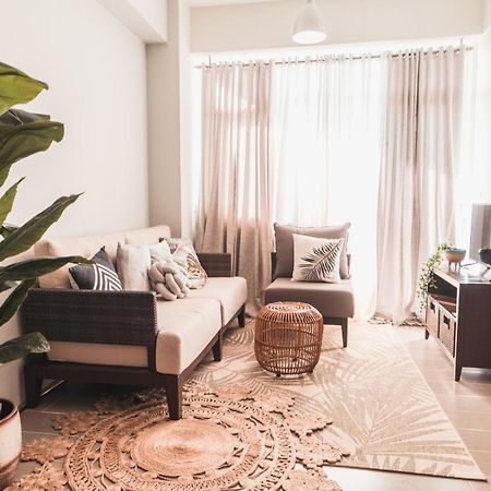 Modern Tropical Luxe Apartment - Boracay Newcoast Yapak Экстерьер фото