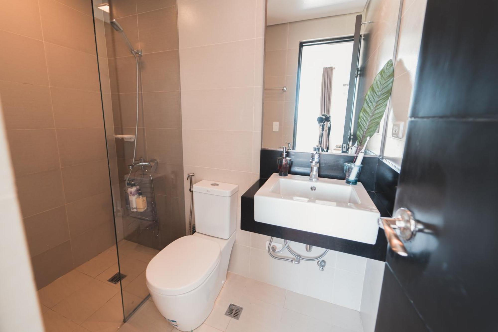 Modern Tropical Luxe Apartment - Boracay Newcoast Yapak Экстерьер фото