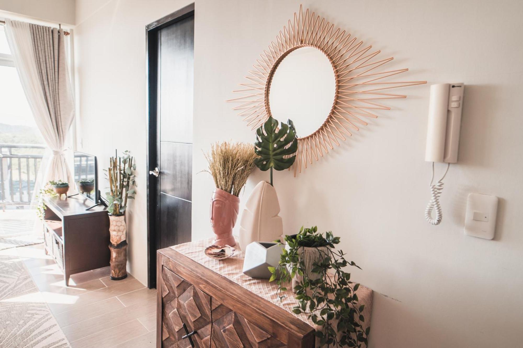 Modern Tropical Luxe Apartment - Boracay Newcoast Yapak Экстерьер фото